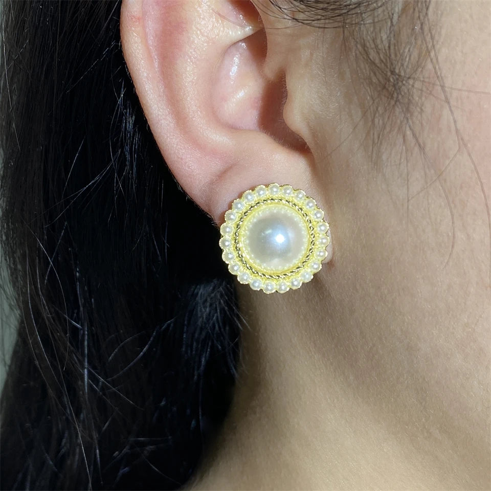 ZAKOL Pearl Stud Earrings