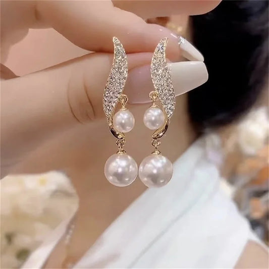 Elegant Imitation Double Pearl Dangle Earrings