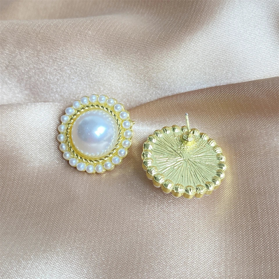 ZAKOL Pearl Stud Earrings